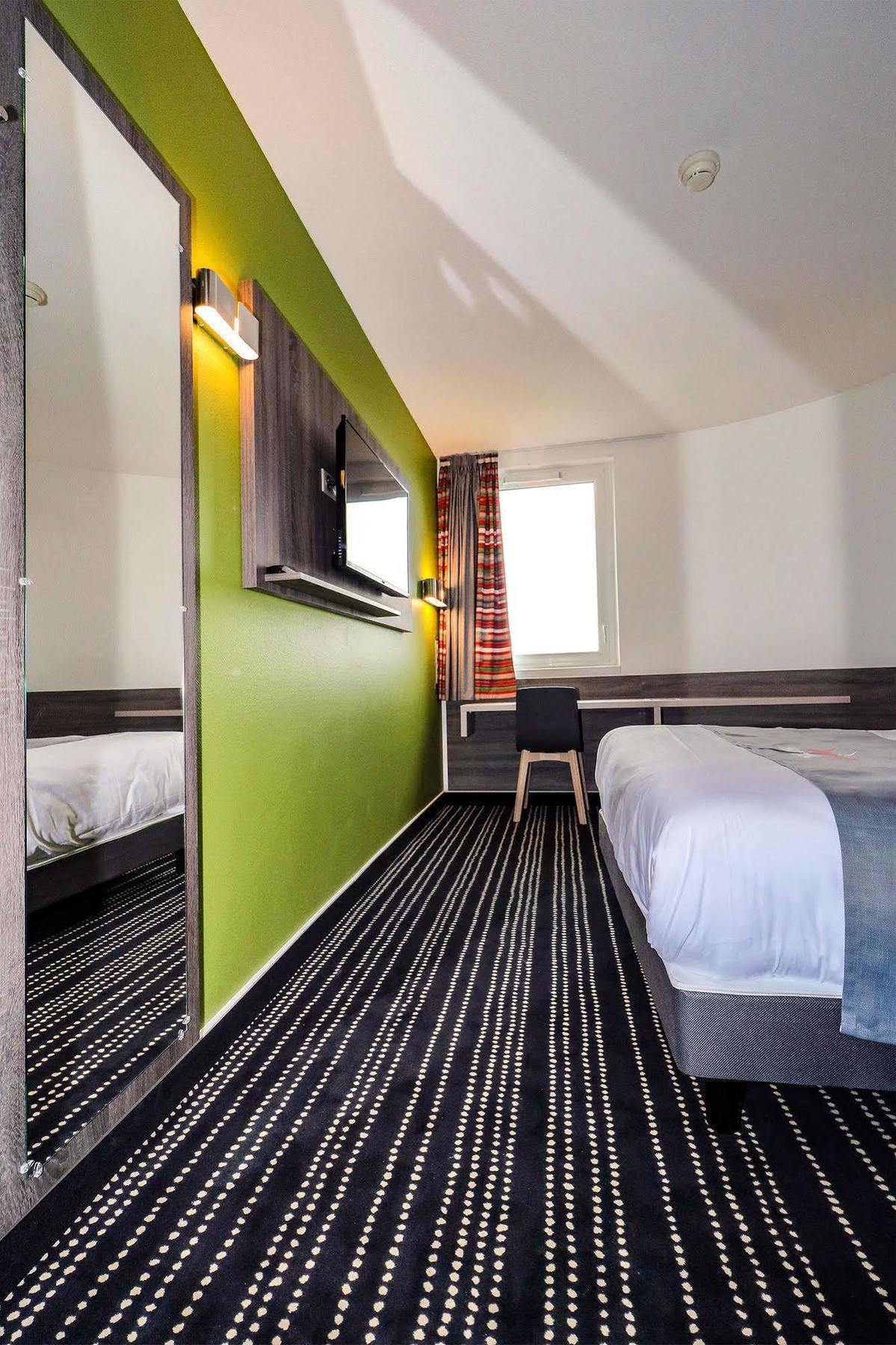 Hotel Arena Toulouse Ngoại thất bức ảnh