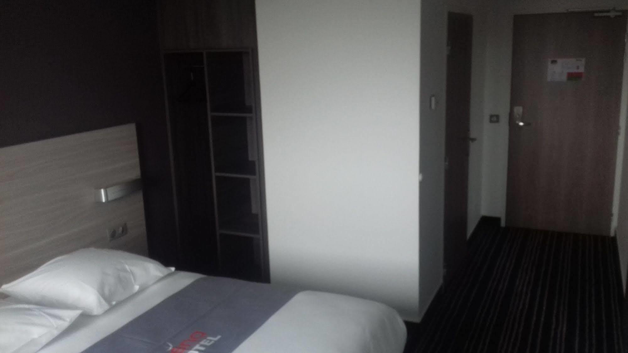 Hotel Arena Toulouse Ngoại thất bức ảnh